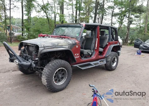 2009 Jeep Wrangler Unlimited X из США, поврежденный, VIN 1J4GA39169L759217